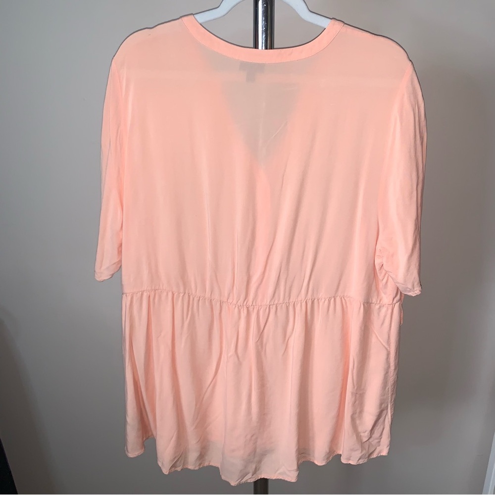 Torrid Button Front blouse - Picture 5 of 5